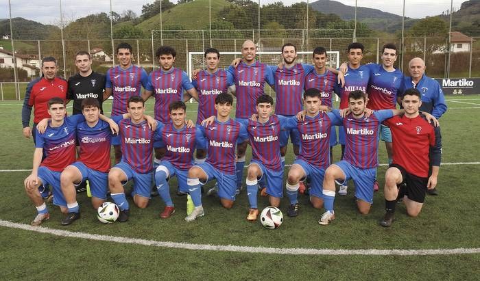 Bortzirietako futbol talde nagusiek ez dute garaipenik batu asteburuan