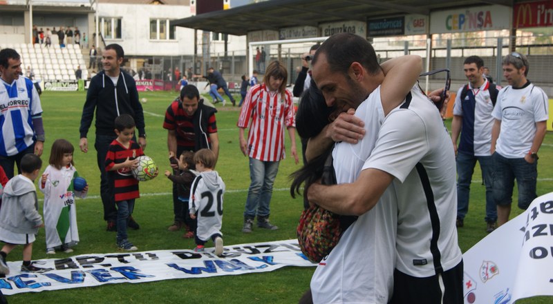Eneko Romok futbola utzi du