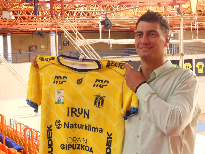 Iñaki Peciñak Irudek Bidasoa Irunen jokatuko du hurrengo bi denboraldietan
