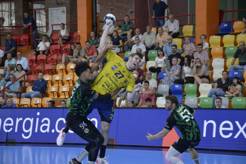 Irudek Bidasoa Irunek garaipen batekin borobildu du ASOBAL Liga
