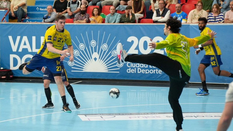 Irudek Bidasoa Irunek garaipena eskuratu zuen Huerta del Rey kantxan