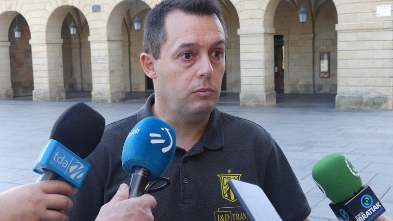 JACOBO CUETARA: “ARTALEKUN SORTUKO DEN GIROAK ZAILTASUNA GEHITUKO DIO AURKARIARI”