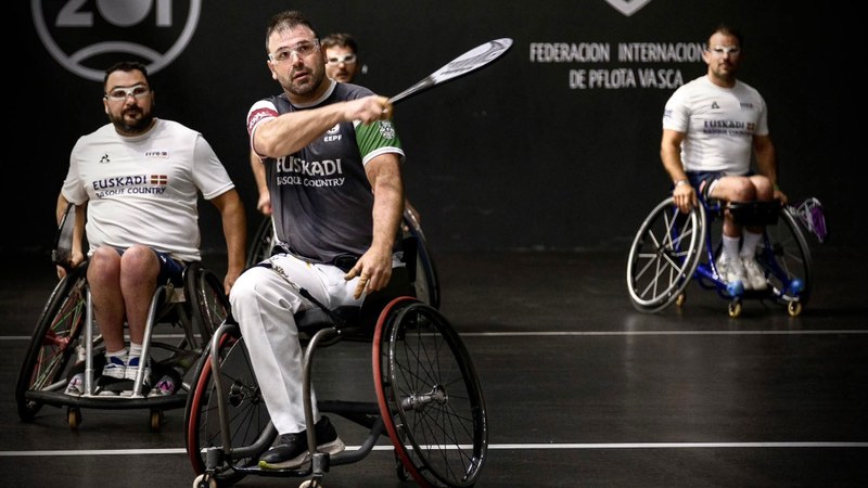 Kiroletik - Beñat Lizaso