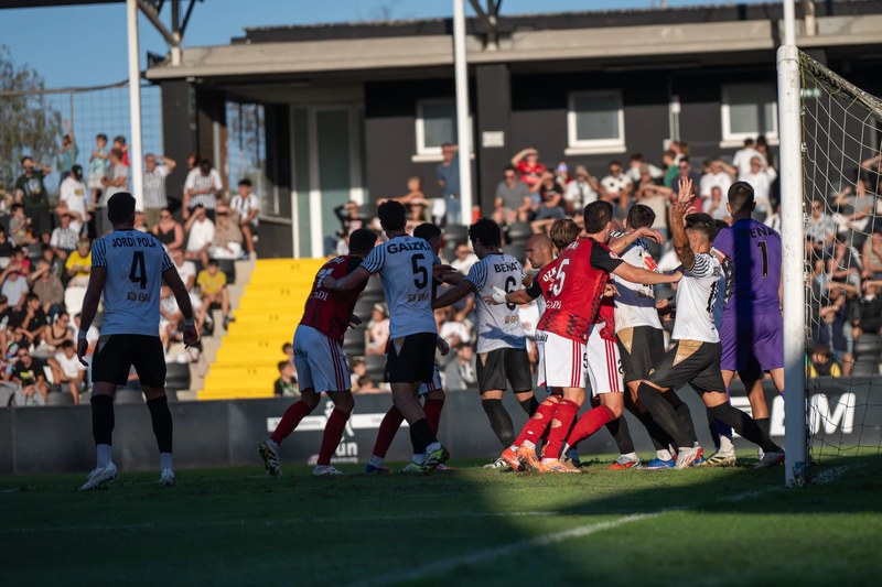 Real Unionek bina berdindu zuen Mirandesekin Stadium Galen mendeurrenean